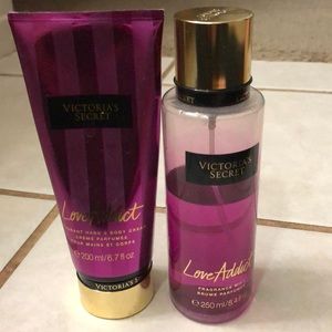 Victoria secret love addict set